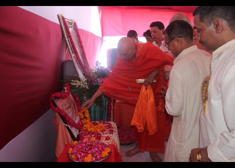 03a_Memorial_Service_29_July_2015